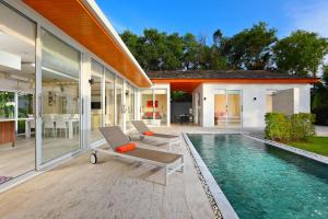 Fotografie z fotogalerie ubytování 4bdr Modern Villa Signature by CapitalPro ve městě Phuket