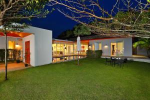 Fotografie z fotogalerie ubytování 4bdr Modern Villa Signature by CapitalPro ve městě Phuket