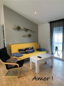 Afbeelding uit fotogalerij van Apartamento 2 habitaciones ZEN in Deltebre