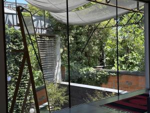 Gallery image of Maison Architecte ancienne torrefaction de cafe in Bordeaux