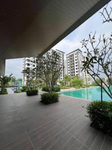 Πισίνα στο ή κοντά στο NEW HOUSE - Near Subang Airport AD SUITES
