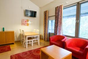 Et tv og/eller underholdning på Holiday Club Rukatunturi Apartments