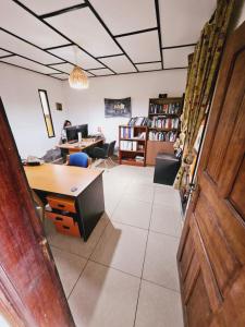 Posezení v ubytování Manjuwele Lodge