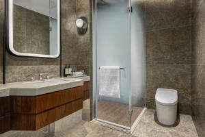 Un baño de Vignette Collection Shanghai Snow World Hotel by IHG