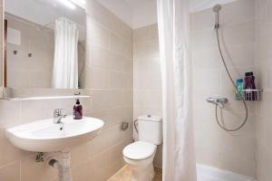 Bagno di Home2Book Ocean Park Cozy Apt with Pool, Adeje