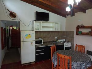 Η κουζίνα ή μικρή κουζίνα στο Estacion Potrero cabaña chica