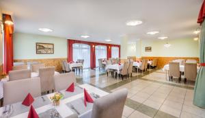 Restaurace v ubytování Platan Hotel