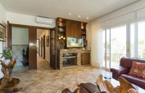 Kuchyň nebo kuchyňský kout v ubytování Catalunya Casas Superb Traditional Elegance walking distance to beach