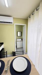 Virtuvė arba virtuvėlė apgyvendinimo įstaigoje Loft Container com Spa