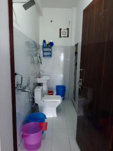 Ένα μπάνιο στο Shanti Kunj Home Stay
