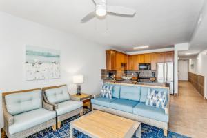 Η κουζίνα ή μικρή κουζίνα στο Beach Club 1B - 103B