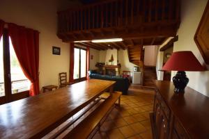 Χώρος καθιστικού στο Maison contemporaine pour 12 personnes