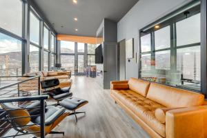 Fotografie z fotogalerie ubytování Modern Mtn-View Retreat, 18 Mi to Zion North v destinaci Cedar City