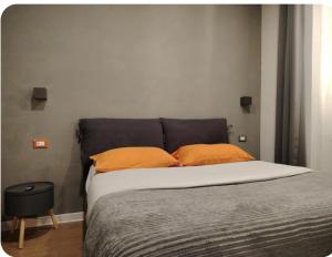 A bed or beds in a room at Fabio Haus Trieste