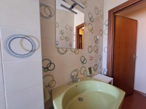 Kúpeľňa v ubytovaní Mirèa Apartment by Casa in mente