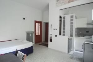 Η κουζίνα ή μικρή κουζίνα στο Roma Garbatella - Garby Loft