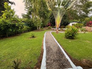 Giardino di Casa Willow Spacious And Relaxing Property