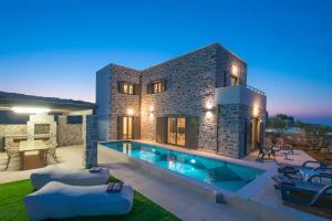 Bazén v ubytovaní Anna Luxury Villa by Cretevasion alebo v jeho blízkosti + 37 fotografií