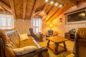 Khu vực ghế ngồi tại Villa Stina