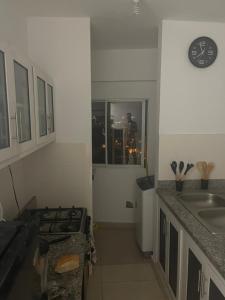 Η κουζίνα ή μικρή κουζίνα στο Residencial Cerro Mar