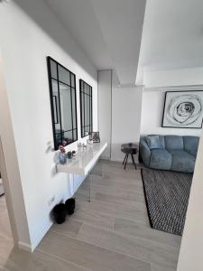 Ruang duduk di Apartament Serene +27 gambar