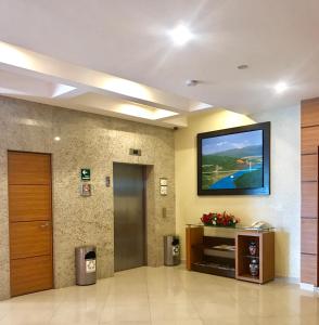 Μια τηλεόραση ή/και κέντρο ψυχαγωγίας στο Hotel & Villas Panamá