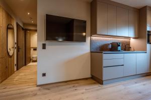 Jaggling Appartements的厨房或小厨房