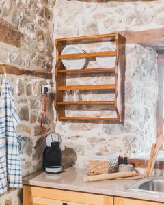 Η κουζίνα ή μικρή κουζίνα στο Nephèle - The Embrace of Hospitality +55 φωτογραφίες