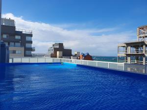 Swimmingpoolen hos eller tæt på APA Sorken - cochera cubierta