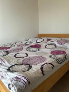 Postel nebo postele na pokoji v ubytování Apartmány Levandule