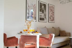 Χώρος καθιστικού στο Apartament Lumière +26 φωτογραφίες