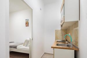 Simple Central Stay 1081 Budapest, Rákóczi út 61 kép - 2