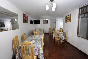 Μια τηλεόραση ή/και κέντρο ψυχαγωγίας στο Witobi Hostal