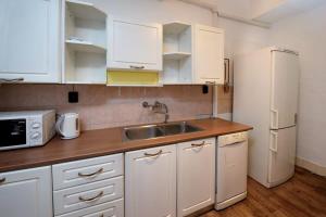 Spacious basic home in the city center 1085 Budapest, Somogyi Béla utca 5 kép - 2