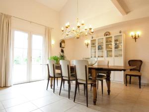 Gallery image of Countryside villa in Polaca with private pool in Rouzède