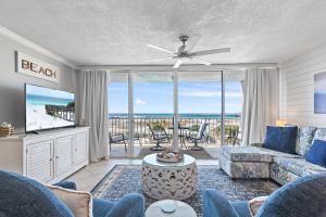 Un lugar para sentarse en Magnolia House 307 At Destin Pointe Resort