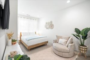 Gambar di galeri bagi Sunset Dreams by VARE Steps Away from PoolSpa Gym PGA West di La Quinta