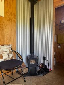Fotografie z fotogalerie ubytování Waiata Shepherds Hut- Off Grid retreat v destinaci Hanmer Springs