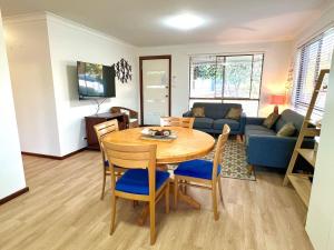 Χώρος καθιστικού στο Dunsborough Beach House +29 φωτογραφίες