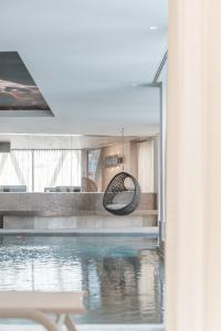 Kolam renang di atau dekat dengan Hotel Gurglhof Superior