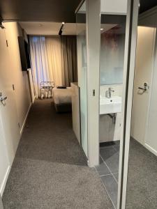 布里斯班Fortitude Valley hotel room的相册照片