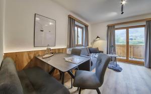 Część wypoczynkowa w obiekcie Chalet Wallehen