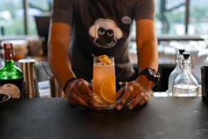 Joogid majutusasutuses Blu Monkey Hub and Hotel Laguna, Bangtao Phuket