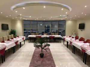 Konferenční prostory v ubytování Amwaj Hotel + 28 fotografií