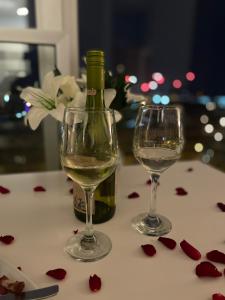 Ποτά στο Apartment 7