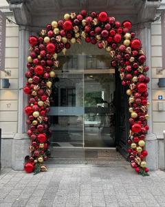 A fachada ou entrada de Hotel Messeyne