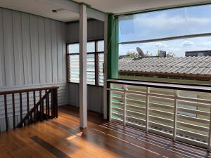 Balkón nebo terasa v ubytování Green Cabin Hostel