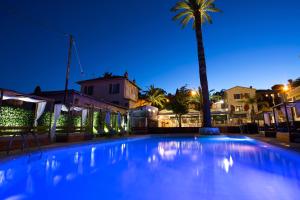 Бассейн в Boutique Hotel & Spa la Villa Cap Ferrat или поблизости