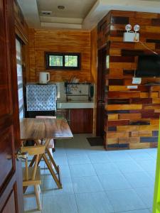 Kuchyň nebo kuchyňský kout v ubytování Woodland Inn