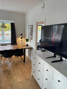 Foto dalla galleria di Central Apt w Parking possibility, Netflix & Near Attractions a Arhus
